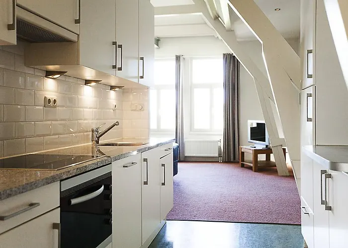 The Bridge Hotel Ámsterdam