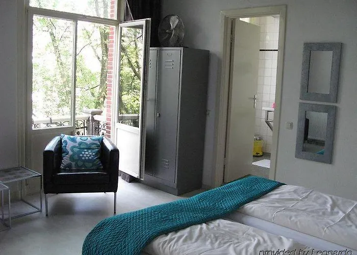 Hotel The Bridge Ámsterdam