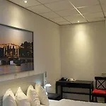 The Bridge Hotel 3*