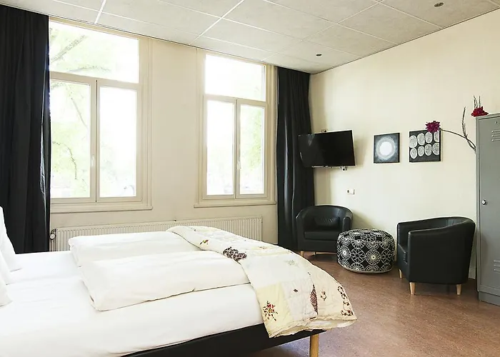 The Bridge Ξενοδοχείο